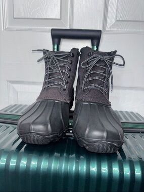 Sperry Black Men’s Waterproof Lace-Up Duck Boots